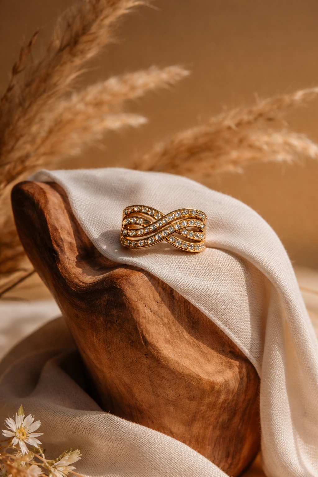 Infinity Crystal Crossover Ring