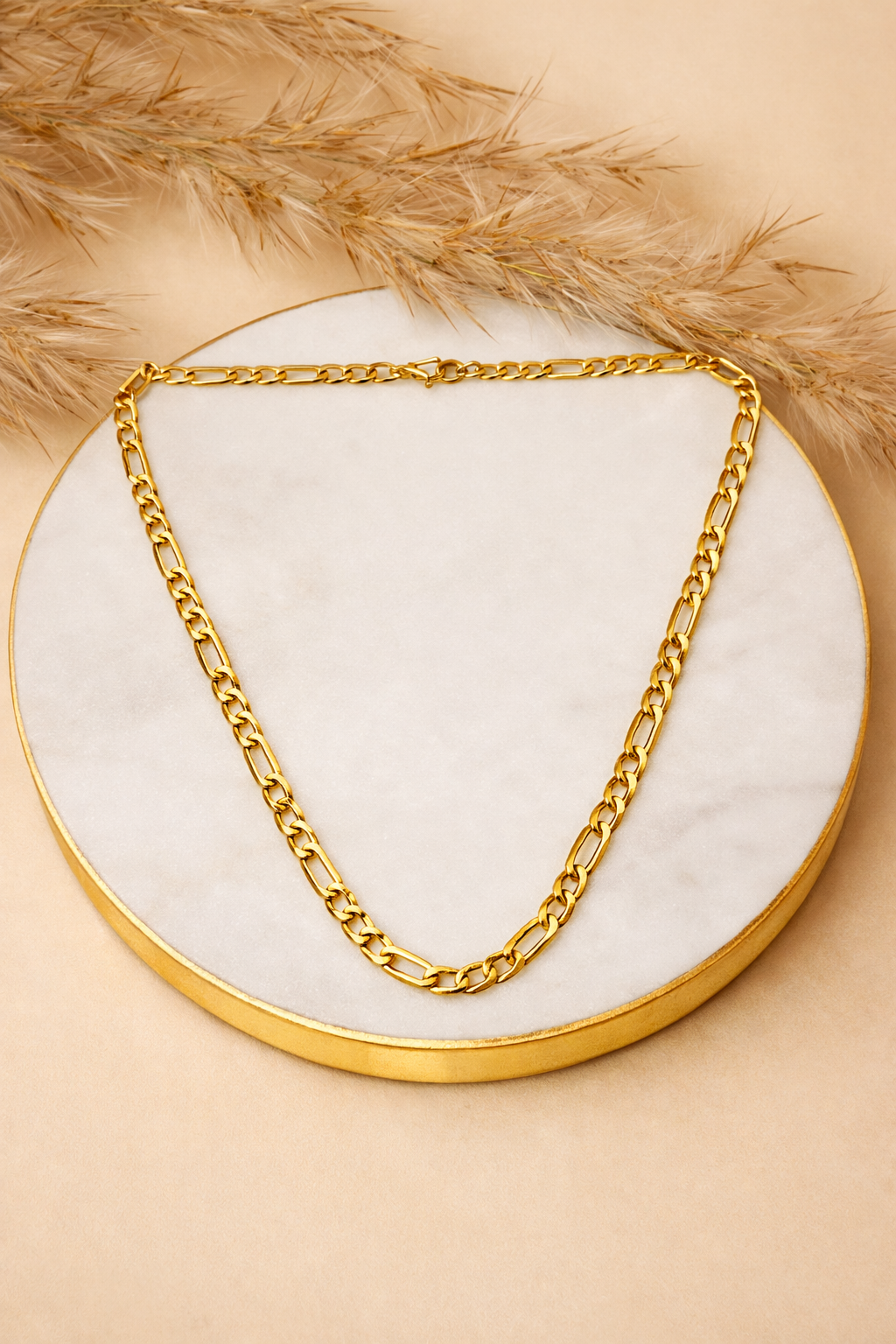 Luxe Figaro Chain Necklace – Gold Finish