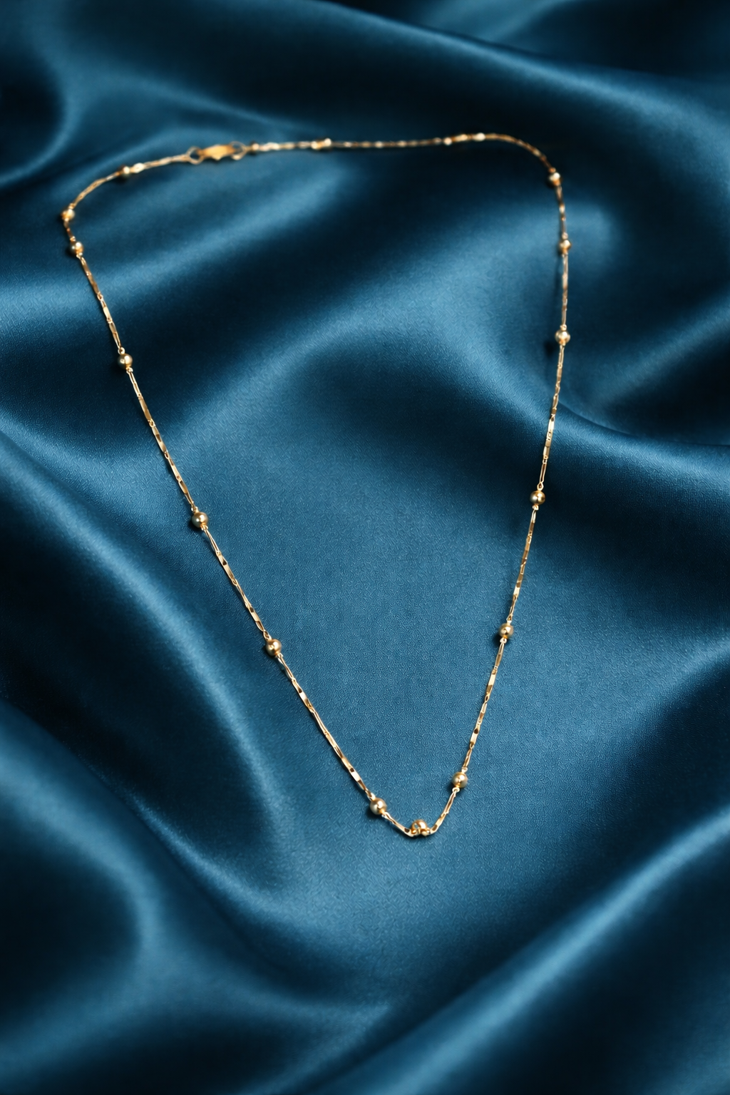 Minimal Beaded Gold Chain – Elegant Dot Chain
