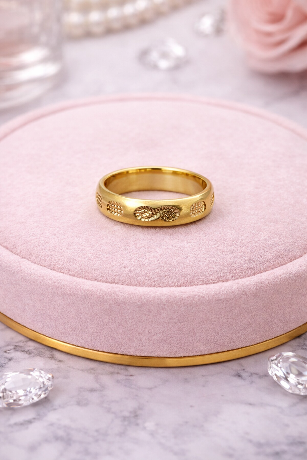 Minimal Infinity Engraved Band Ring