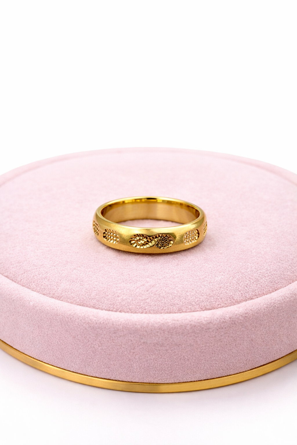 Minimal Infinity Engraved Band Ring