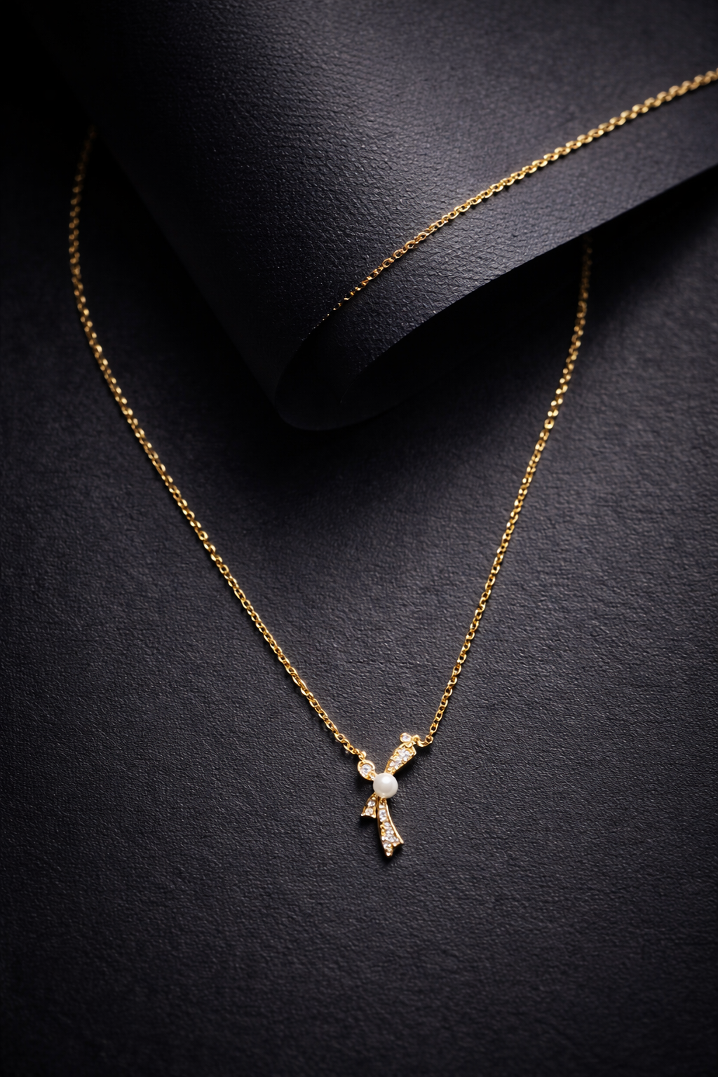 Pearl Bow Pendant Necklace – Gold Finish